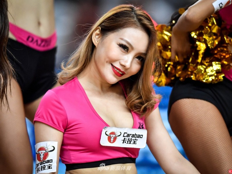 篮球宝贝燃动郴州：亚冠赛场上的青春热舞与激情绽放