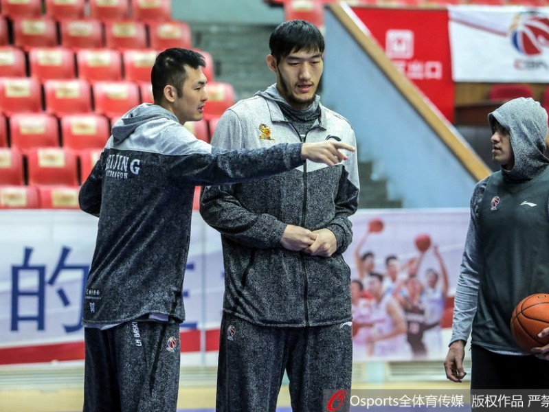 马布里挂帅督战，北控新援亮相备战京城德比