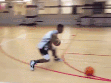 孤胆球王修炼手册：一个人的篮球淬炼指南