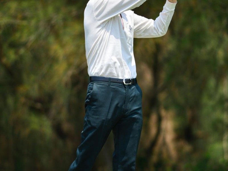 林丁山挥杆庆贺推杆进洞 老球场见证高球传承