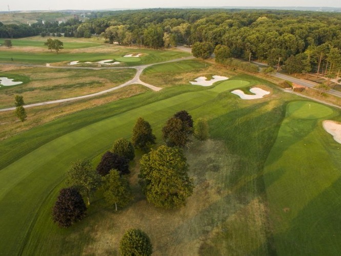 从十八洞加赛到两洞决胜 高尔夫加洞赛制的百年流变