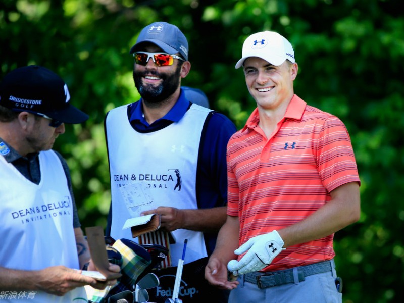 斯皮思殖民地邀请赛终圆梦 主场加冕超越伍兹创纪录