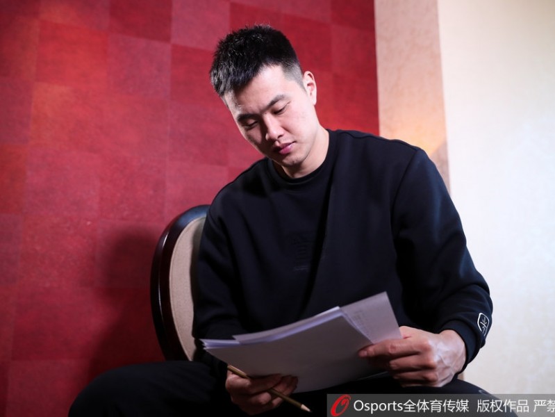 探秘2018CBA全明星周末的“文艺孟铎”：从球场悍将到客串主持的别样魅力