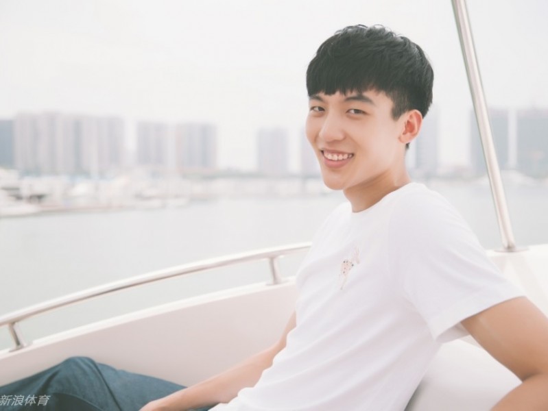 CUBA风云录：当篮球撞上偶像时代，那些颜值与球技并存的校园男神