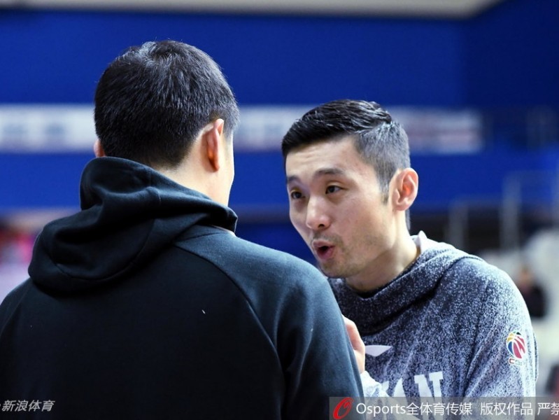 刘炜重回上海滩，源深体育馆内的温情一瞥