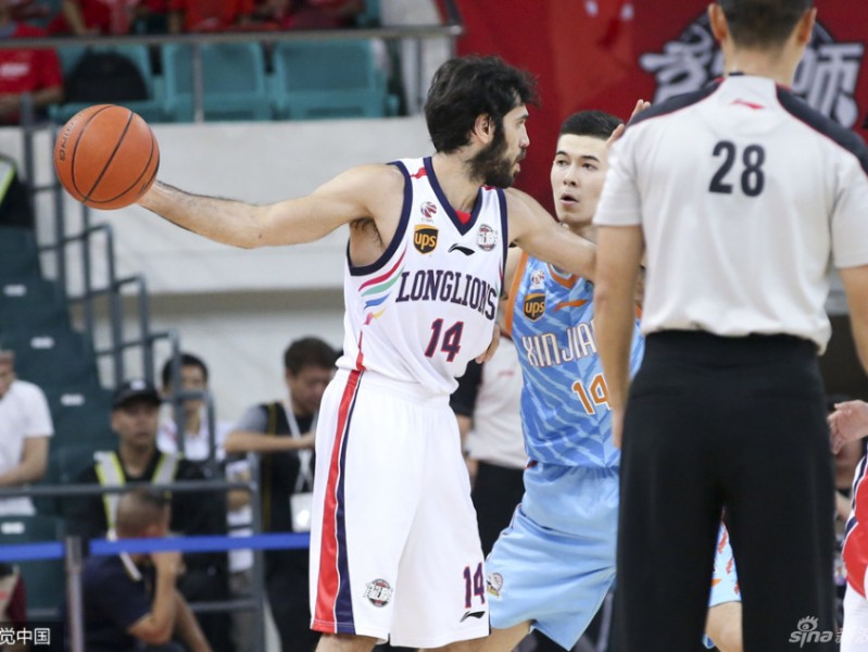 京城激荡：群星闪耀的CBA战场风云录