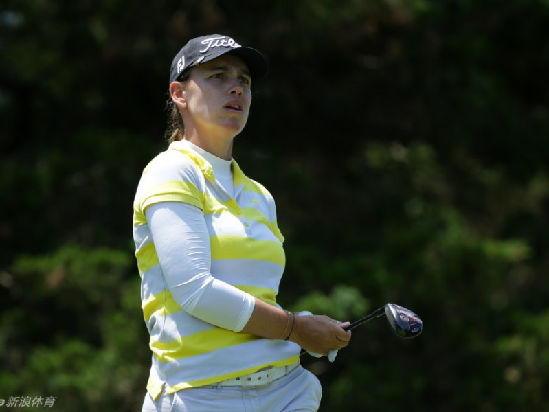 法国老将尹切尔飚六十二杆领先群芳 绍普莱特精英赛激战正酣