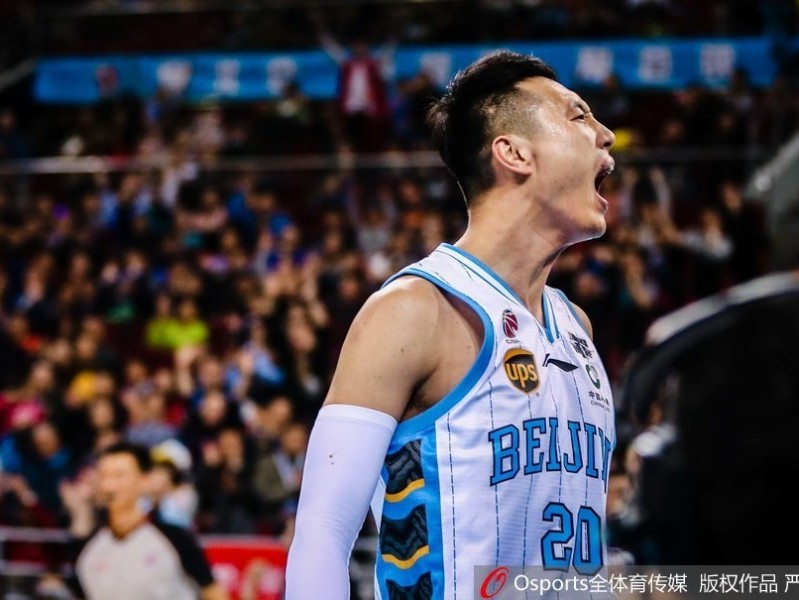 京城决斗：首钢众将击沉福建快船，双子星闪耀五棵松