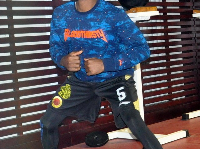 齐鲁健儿挥汗蓄力 外援科尔全力以“复”备战晋鲁大战