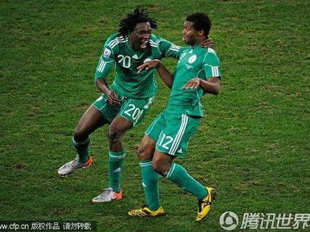 魔笛点射+埃特博乌龙，克罗地亚2-0尼日利亚小组登顶