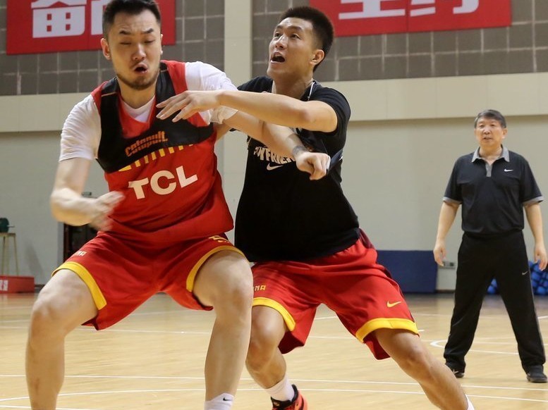 直击海埂：男篮奥运冲刺，宫家军打造血肉长城