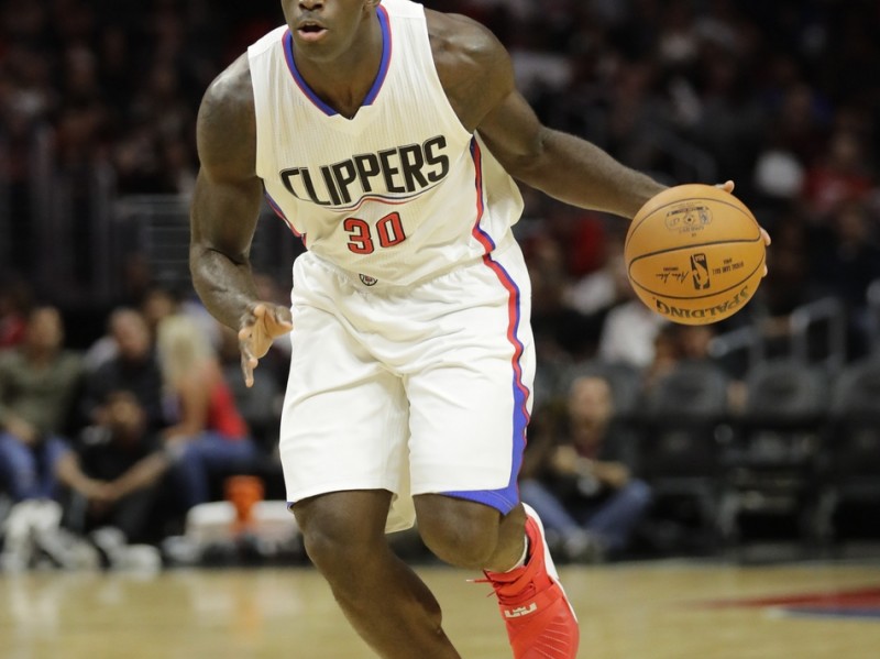 辽篮豪掷两百万美金签下NBA悍将巴斯，内线升级剑指总冠军