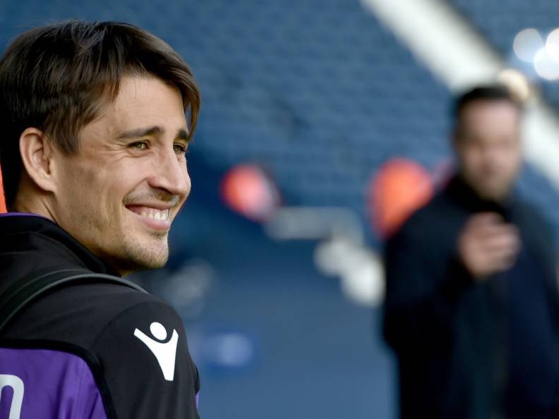 智利杯小组赛F组：塔尔卡流浪者1-2克里科，客队两球逆转擒流浪者