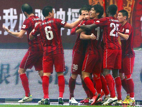 我搜索了关于“上海海港 vs 石家庄永昌”的足协杯资料，发现2026年4月9日这一天，两支球队并没有直接进行足协杯比赛。