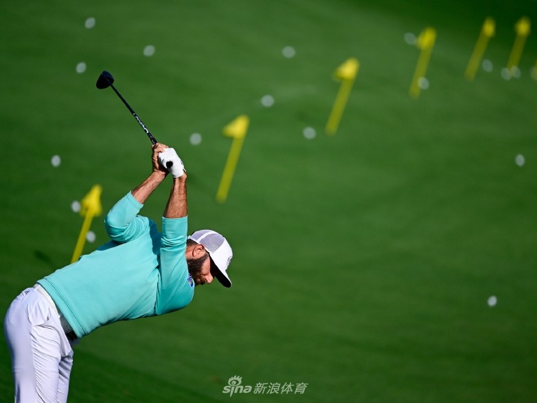 绿茵传奇：奥古斯塔周一练习日的晨光与巅峰对话