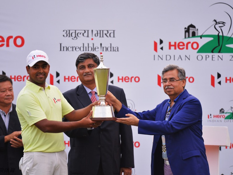 拉西里勇夺马来西亚公开赛桂冠迎来职业生涯巅峰时刻