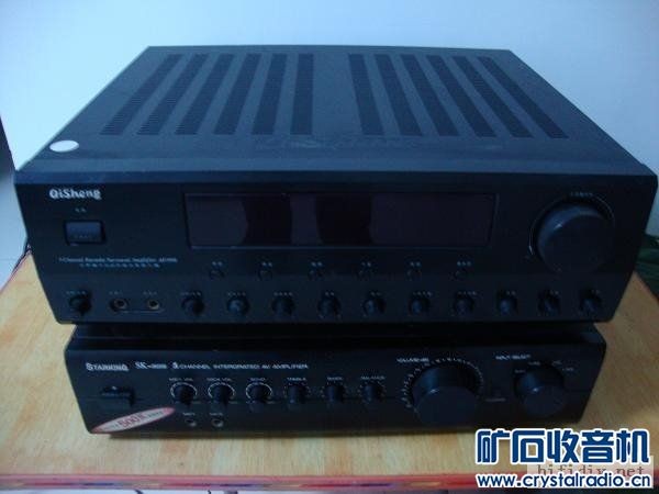 俺的客厅KTV革命：一台奇声功放，怎么就把家里的气氛整“活”了？