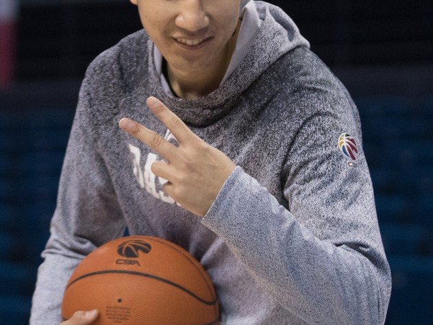 厉兵秣马 剑指金陵 南京同曦队第28轮赛前备战直击