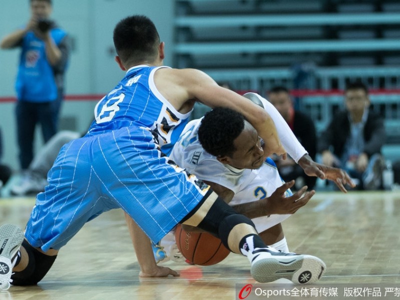 战火重燃 光影定格——回首CBA二零一七至二零一八赛季揭幕风云