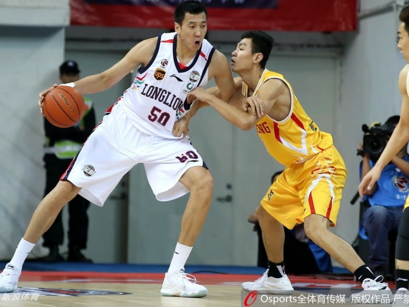 广州龙狮主场大胜南京同曦 弗格引领下半场风暴