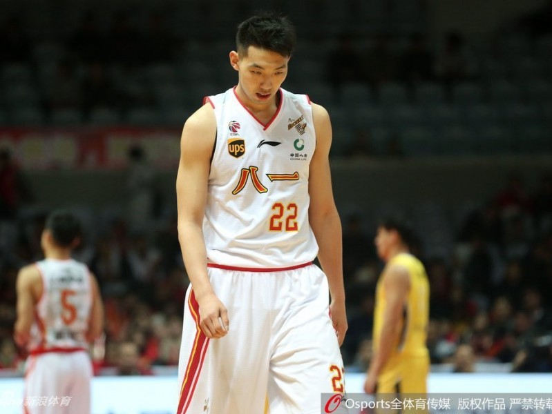 马布里轮休静候告别战，北控客场两分险胜八一