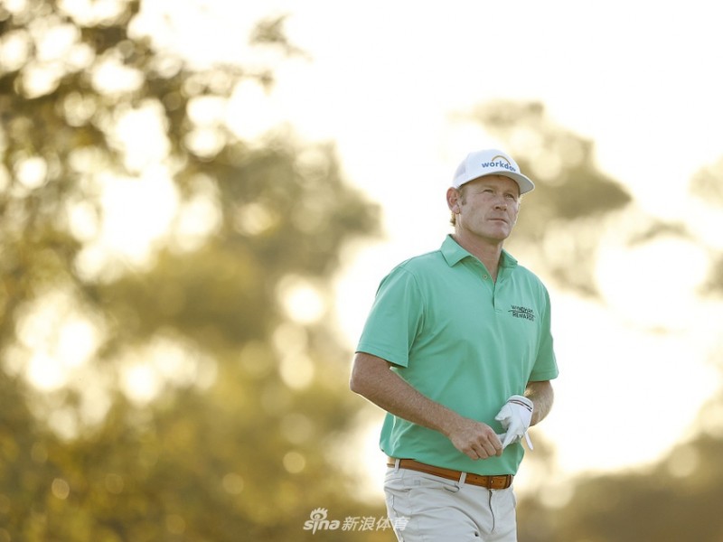 众星云集休斯顿公开赛 斯内德克尔首轮领先展雄风