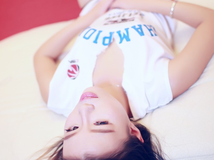 北京寒夜里的火热翘楚，篮球宝贝闺中密语力挺京城德比