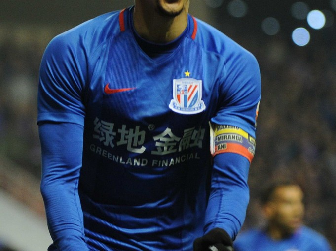 中超-赵旭日双响帕托世界波 权健主场3-0完胜上海申花