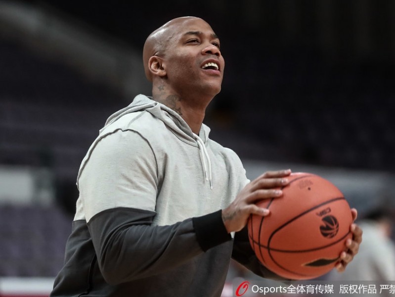 四十岁不言老，马布里用汗水淬炼最后一季的北京篮球荣光