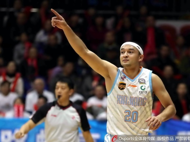 CBA第六轮卫冕冠军的新引擎布拉切回归引领新疆逆转四川