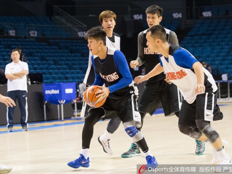 香港邓肯惠龙儿率队出征南京，世预赛狭路相逢欲撼中国男篮