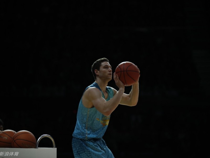 京城冬夜，群星璀璨：回顾二零一七CBA全明星周末的激情瞬间