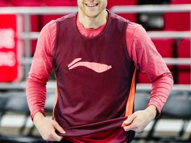 上海男篮蓄力新赛季 弗雷戴特率众志在突破