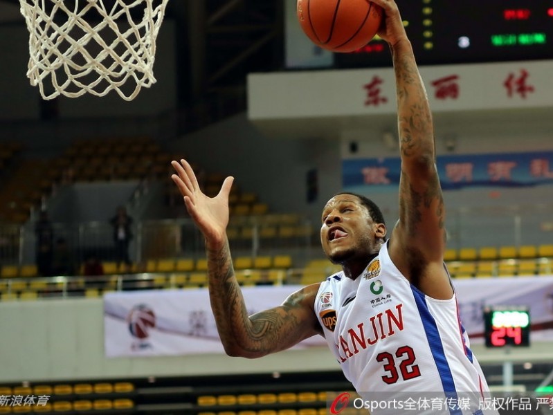 沪上双雄会惊天逆转 明纳拉斯率上海浴血津门取首胜