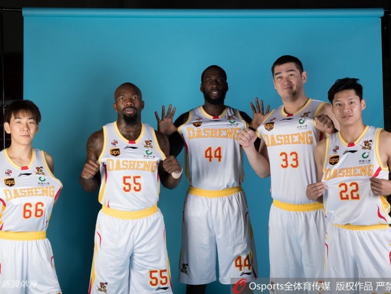 群英谱新篇：回顾南京同曦男篮二零一七2017-18赛季的壮志凌云