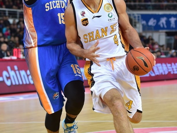 龙城激战正酣 山西汾酒主场斩落四川品胜