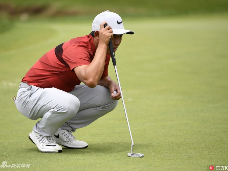 加拿大公开赛次轮激战潘政琮飚出六十六杆达斯汀落后四杆奋力追赶