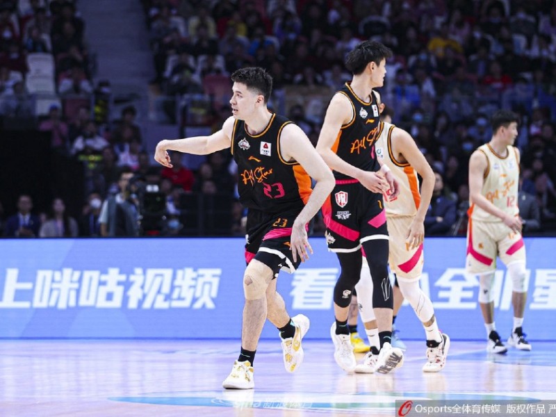 加时鏖战厦门的夜晚，北区明星队终结六年等待