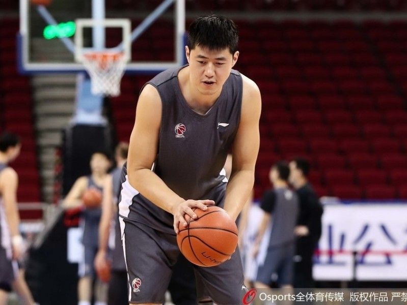 京城铁卫破茧而归 刘晓宇开怀一笑点亮寒冬