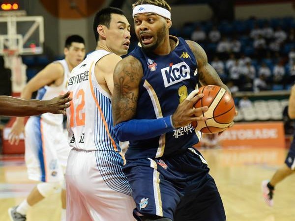 亚洲篮球冠军联赛揭幕战遗憾落败，四川男篮加时惜败韩国劲旅