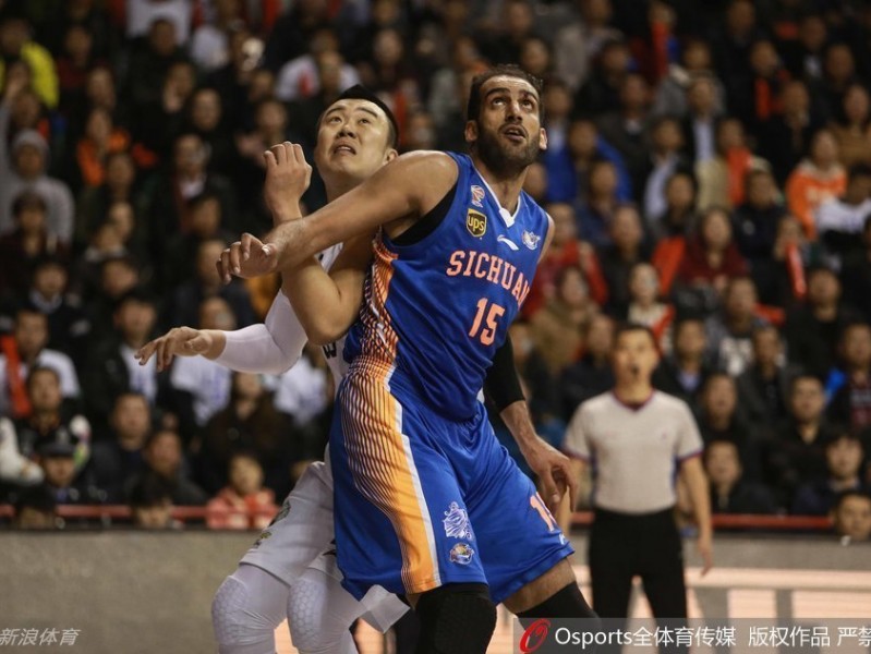 辽篮往事：那些年我们一起追过的东北虎