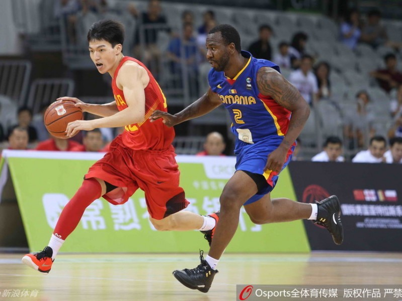 常熟中欧对抗赛激战正酣，国奥青年军胡金秋方硕领衔刮起青春风暴