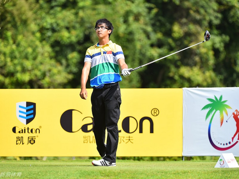 山风与荣耀：中国高尔夫新锐的追梦之旅