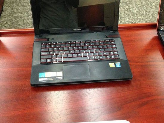 联想Y50怎么样？老玩家掏心窝子聊聊这台“跑车本”的喜与悲！