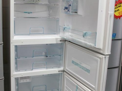 松下电冰箱到底怎么样？家里用了一年后，我来掏心窝子说说大实话！