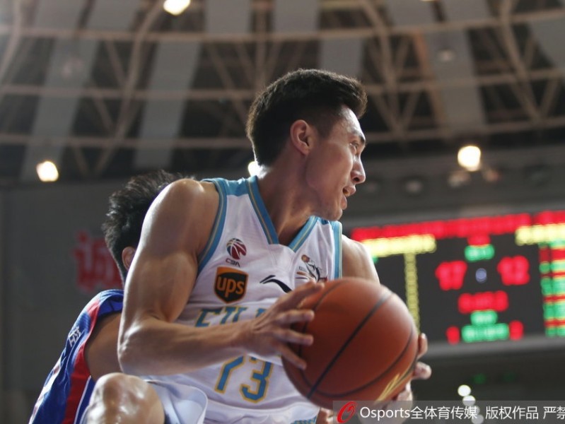王哲林内线制霸携双外援闪耀 福建主场大胜天津取两连胜