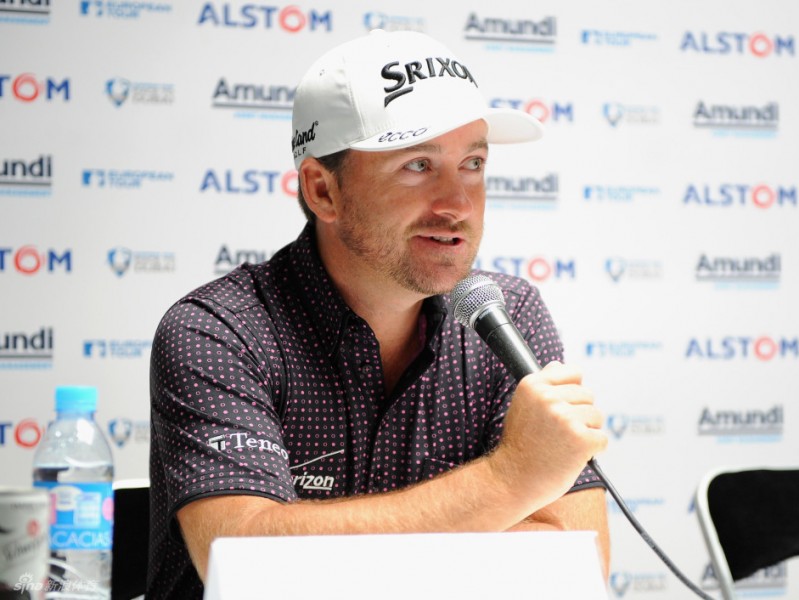 北爱尔兰名将麦克道威尔逆转卫冕 法国公开赛上演绝地反击