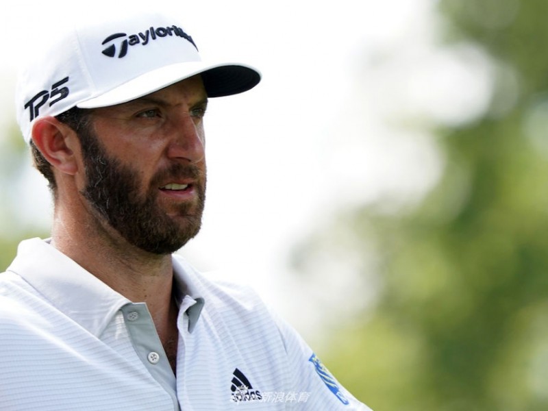 日本名将松山英树长推制胜领跑宝马锦标赛首轮