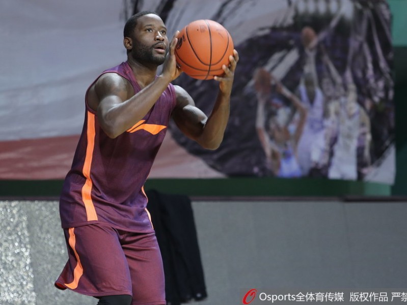 易建联领衔广东众将厉兵秣马 静候军粤大战王治郅现身