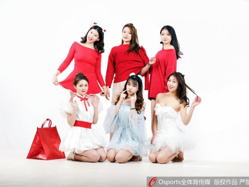 十二月里的一抹热火 山东高速篮球宝贝炫舞团靓影